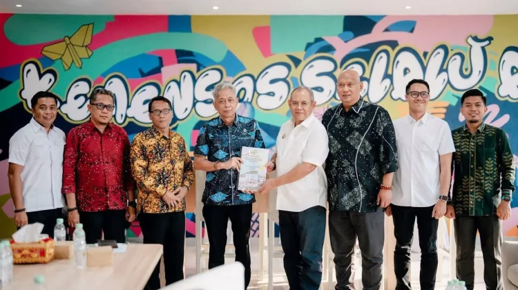 Wali Kota Baubau Temui Wamensos Percepat Pembangunan Sekolah Rakyat