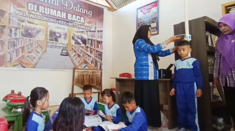 Inovasi Debasa, Perpustakaan Waborobo Padukan Literasi dan Deteksi Stunting