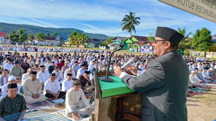 Azhari Komitmen Wujudkan Buton Tengah Kota Santri dan Pendidikan