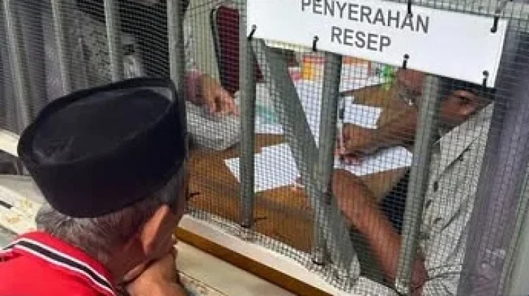 Warga Binaan Lansia Lapas Baubau Dijemput Layanan Kesehatan