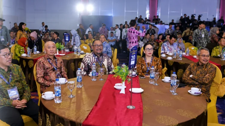 Bupati Bombana Perkuat Pembangunan Melalui Forum Regional Sulawesi