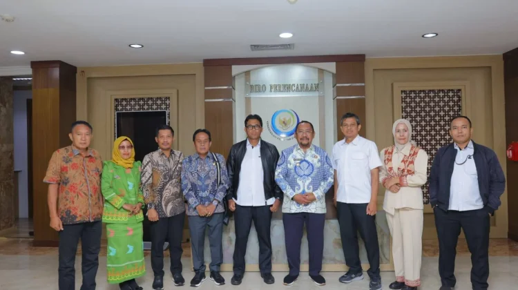 Bupati Bombana Perjuangkan Pengembangan Perikanan di KKP