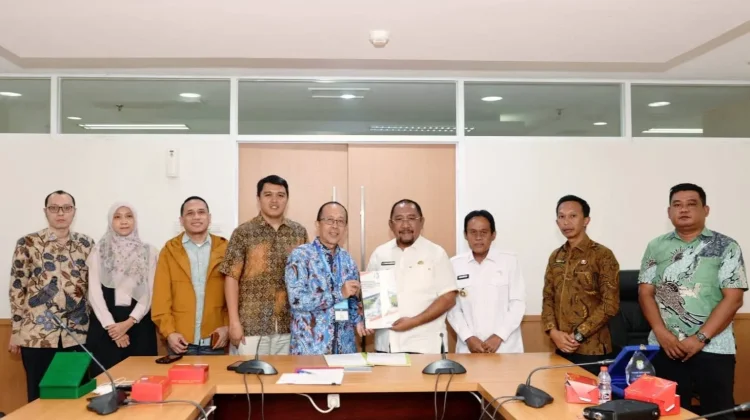 Bombana Usulkan Program PJUTS ke Kementerian ESDM Pusat