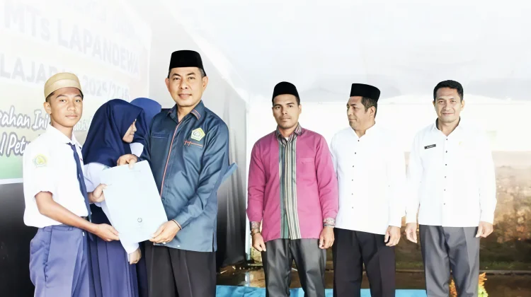 Kemenag Busel Tekankan Peran Orang Tua dalam Pendidikan Anak