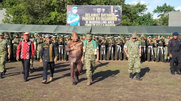 Bupati Buton Selatan Sambut Pangdam XIV/Hasanuddin Tinjau Yonif TP 871