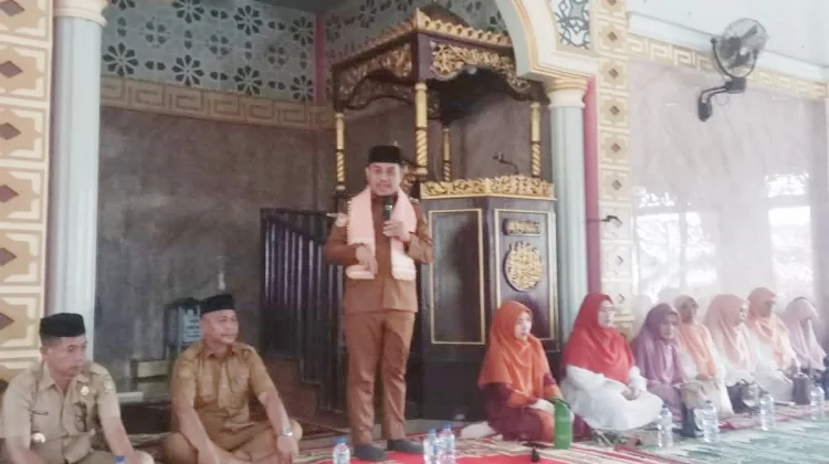 Wabup Buton Ajak Masyarakat Maknai Hijrah sebagai Perubahan Diri