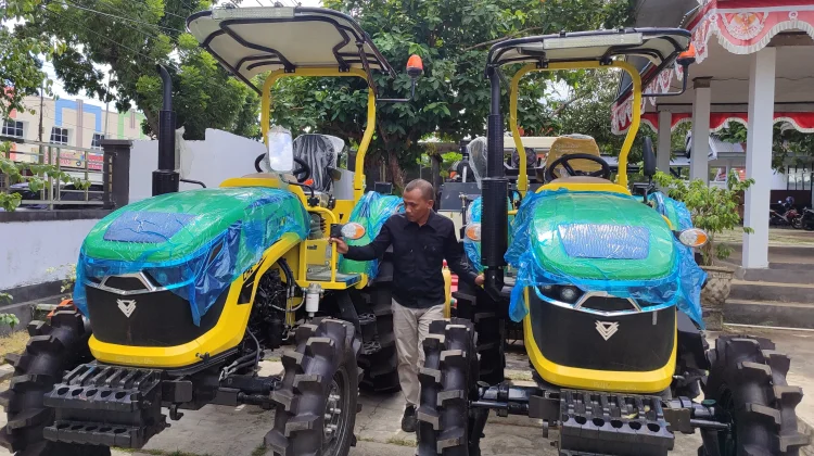 Terima Sembilan Alsintan, Baubau Siap Dongkrak Produksi Pertanian