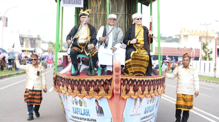 Perahu Boti dan Masjid Wawoangi Jadi Ikon Buton Selatan di MTQ