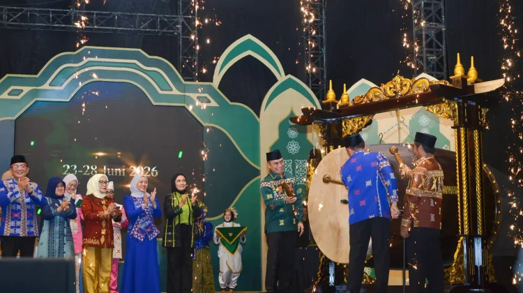 Wali Kota Baubau Hadiri Pembukaan MTQ Sultra ke-31 di Konawe