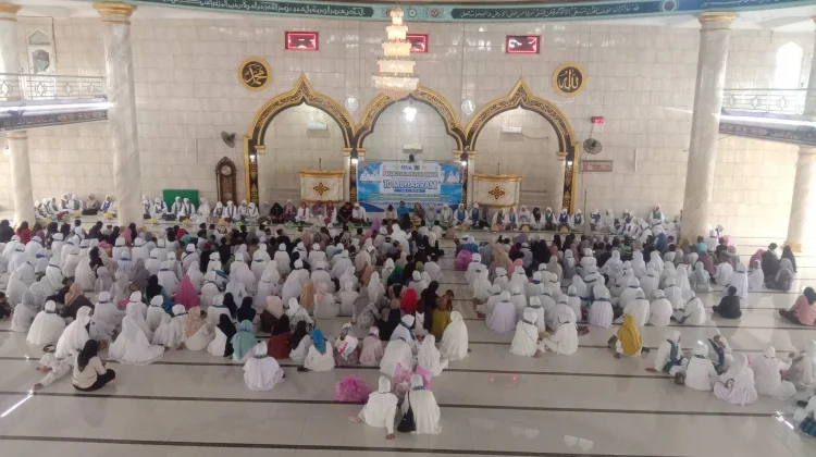 Peringati 10 Muharram, BKMT Baubau Hidupkan Tradisi Pekandeana Ana-ana Maelu