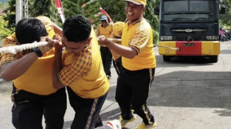 Perkuat Sinergi TNI-Polri, Polres Buton Gelar Lomba Tarik Water Cannon