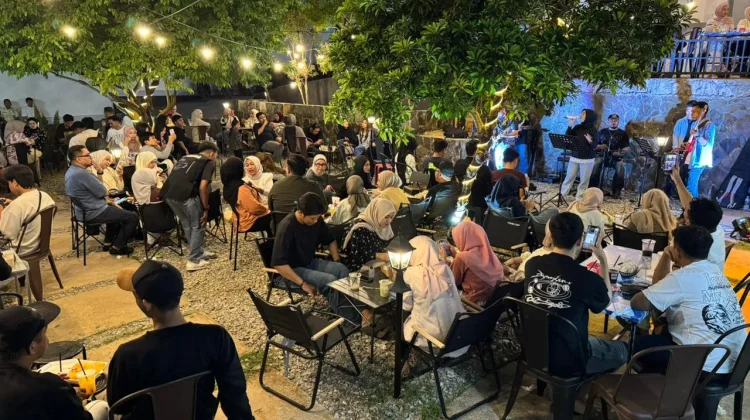 Dukung UMKM Lokal, ASDP Baubau Kolaborasi Resmikan ASHA Coffee Shop