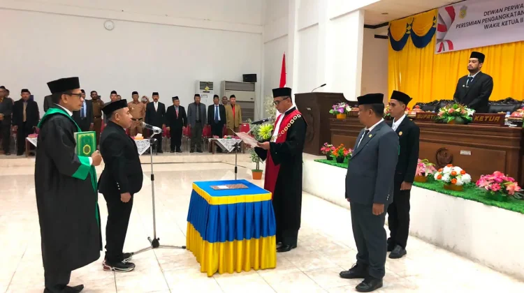Bupati Buton Ajak DPRD Perkuat Sinergi usai Pelantikan Wakil Ketua II