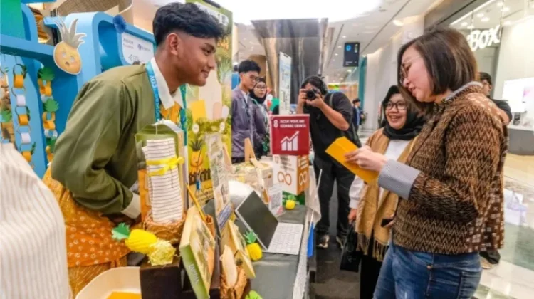 Wamen Ekraf Dorong Lahirnya Wirausaha Muda Kreatif Indonesia