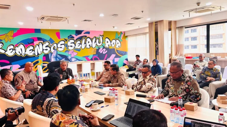 Bupati Buton Selatan Temui Wamensos, Perjuangkan Pembangunan Sekolah Rakyat