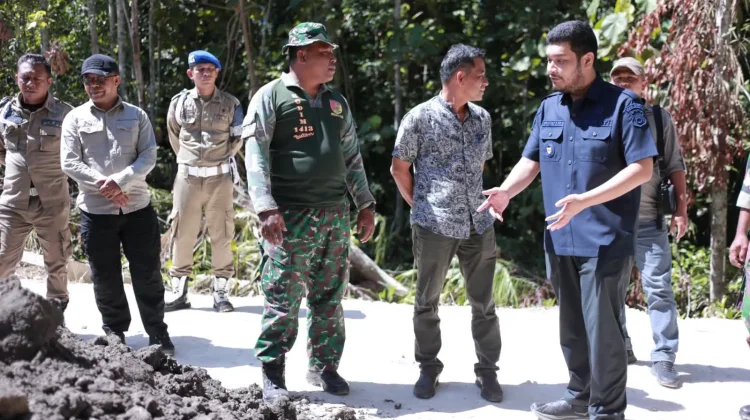 Bupati Buton Dorong Semangat Gotong Royong Dukung TMMD ke-129