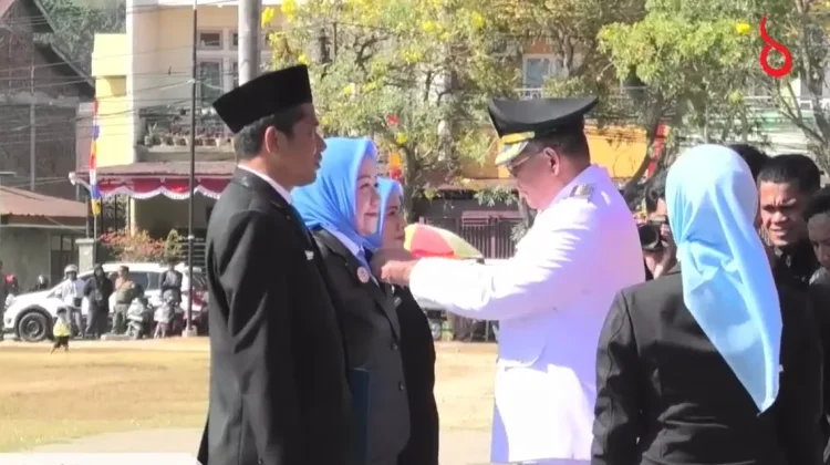 Tiga ASN Pemkot Baubau Terima Satyalancana Karya Satya di HUT ke-81 RI