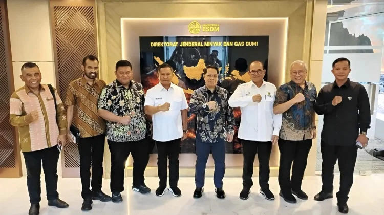 Bupati Mubar Bahas Kelangkaan BBM dengan Pemerintah Pusat