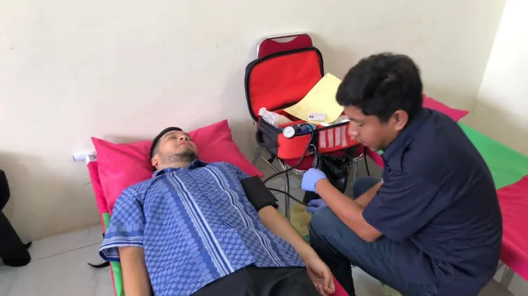 Bupati Buton Ikut Donor Darah di Hari Lahir Kejaksaan