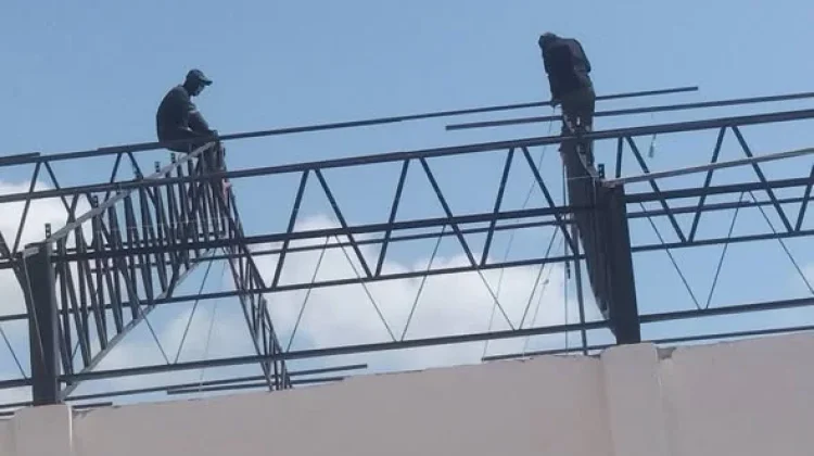 Pembangunan KDKMP Watulea Buteng Masuki Tahap Penguatan Struktur