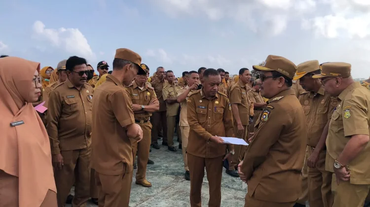 Sidak ASN, Wabup Buton Tekankan Disiplin dan Pelayanan Proaktif