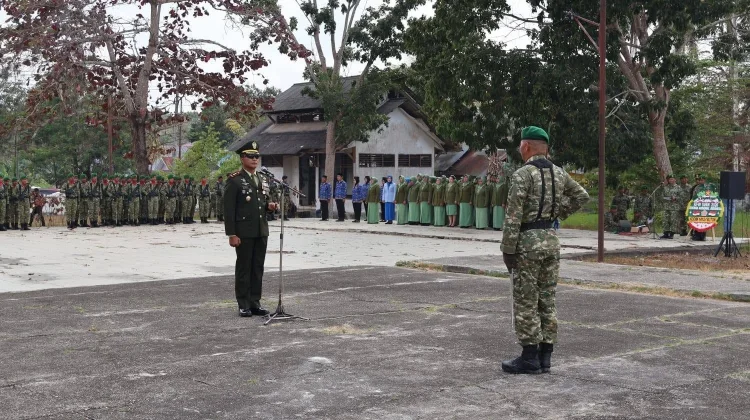 HUT ke-81 TNI, Kodim 1413 Buton Ziarah Nasional di TMP Oputa Yikoo