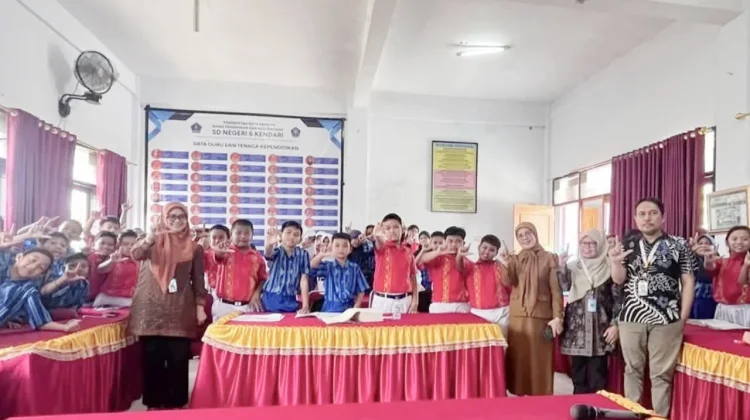Kamus Masuk Sekolah Bekali Siswa Cermat Memilih Sumber Informasi