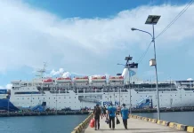 Arus Mudik Lebaran di Pelabuhan Murhum Baubau Masih Normal