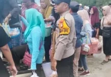 Bhabinkamtibmas Kulisusu Utara Intensifkan Patroli Dialogis di Pelabuhan