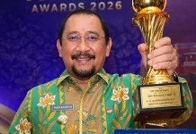 Bupati Bombana Raih Top Pembina BUMD Bintang Empat