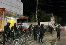 Sinergi Polres Baubau Brimob Patroli Jaga Keamanan Kota