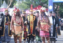 Karnaval Budaya HUT Sultra, Buton Tampilkan Sejarah Sultan