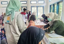 Dinkes-PATELKI Baubau Gelar Bakti Sosial Cek Kesehatan Gratis