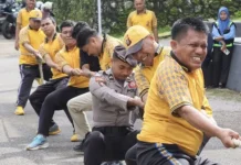 Perkuat Kekompakan Personel, Polres Buton Gelar Lomba Tarik Tambang