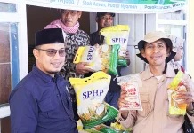 Warga Pulau Siompu Antusias Sambut GPM Harga Terjangkau