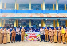 Police Goes to School, Polres Buton Tanamkan Disiplin dan Sadar Hukum ke Pelajar