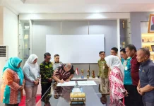 Pemkot Baubau-Kantor Pertanahan Teken MoU Integrasi Data Pertanahan dan Pajak