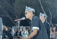 Tri Suaka dan Zidan Mendadak Ngamen di Baubau, Sukses Menghibur Warga