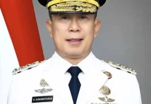 Apresiasi Inisiasi Kajati, Gubernur Spontan Sumbang Rp250 Juta untuk Bedah Rumah