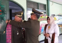 Kodim 1413 Buton Gelar Tradisi Pelepasan Purnawirawan Letkol CPM Tumin