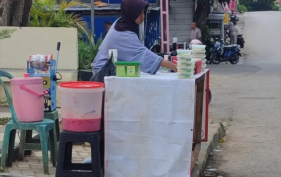 Balai POM Baubau Uji 680 Sampel takjil Sepanjang Ramadan 1447 H