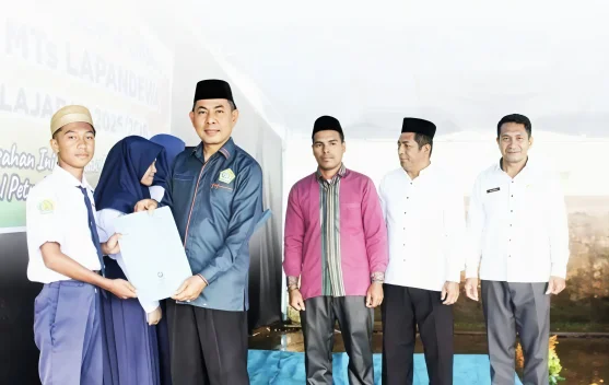 Kemenag Busel Tekankan Peran Orang Tua dalam Pendidikan Anak