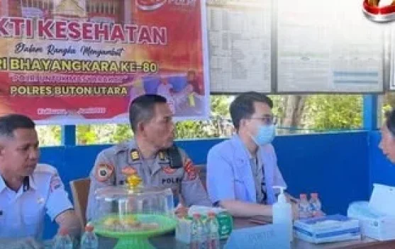 Polres Butur Beri Layanan Kesehatan Warga Desa Rombo