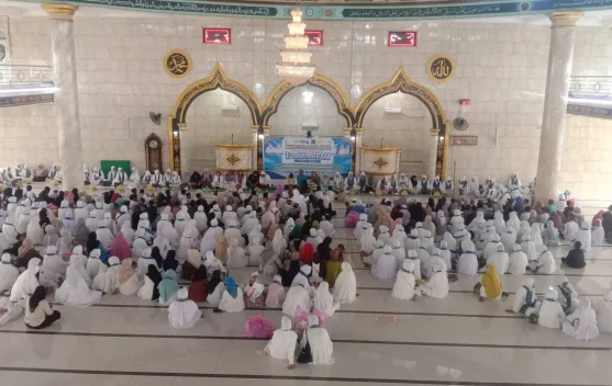 Peringati 10 Muharram, BKMT Baubau Hidupkan Tradisi Pekandeana Ana-ana Maelu