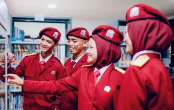 Sebanyak 44 Ribu Anak Dapat Akses Pendidikan Gratis Sekolah Rakyat