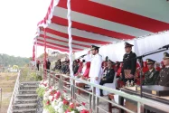 Bupati Buton Pimpin Khidmatnya Upacara HUT ke-81 Republik Indonesia