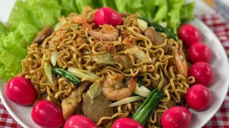 Mie Panjang Umur, Simbol Harapan Tahun Baru Imlek