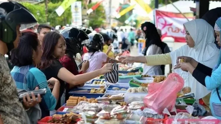 Asal Usul Istilah “Ngabuburit”, Tradisi saat Ramadhan
