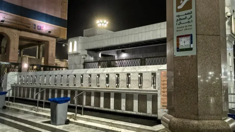 Keran Air Pelataran Nabawi Redakan Dahaga Jamaah