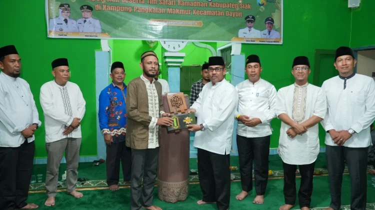 Safari Ramadan Siak Serap Aspirasi Pendidikan Masyarakat